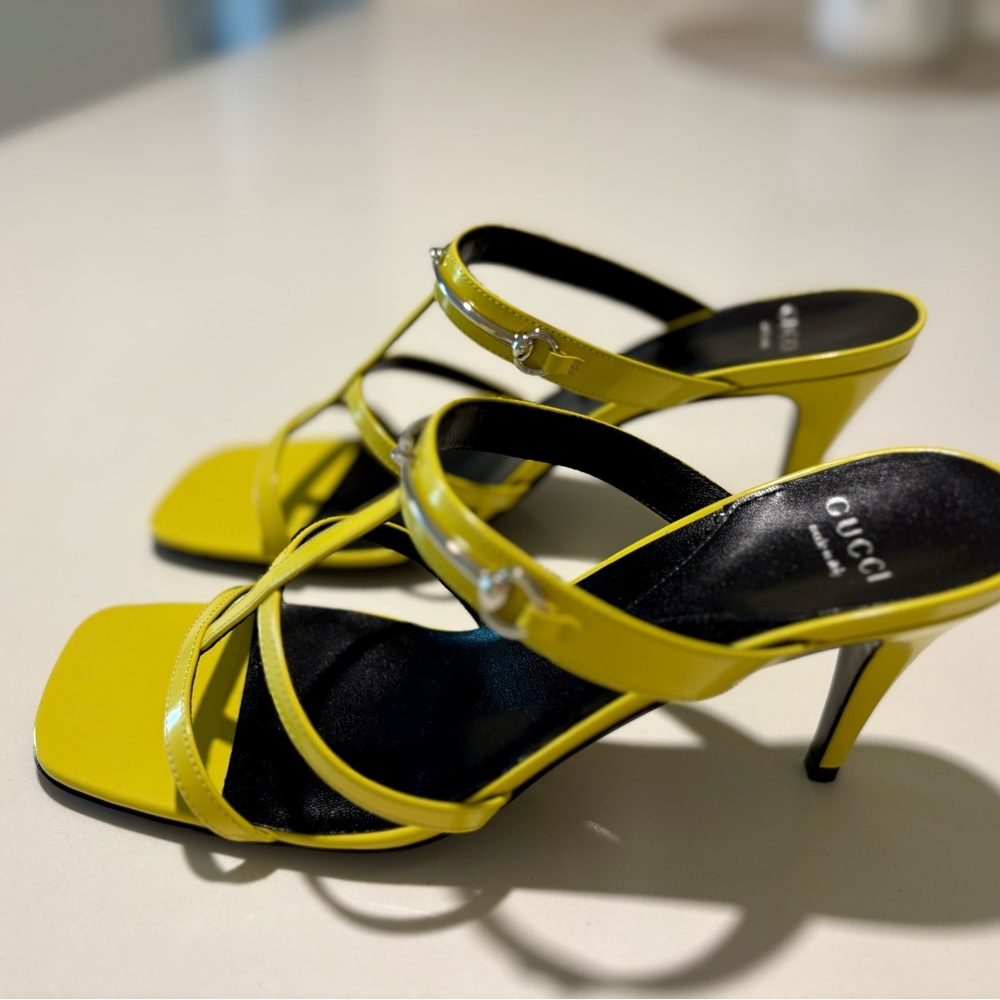 Gucci Yellow Women's Slim Horsebit Slide Sandals | Size: 39 Brand New $920 - Picture 10 of 15